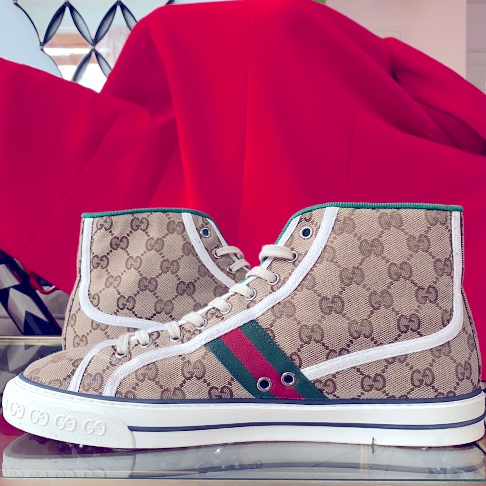 Authentic Gucci sneakers